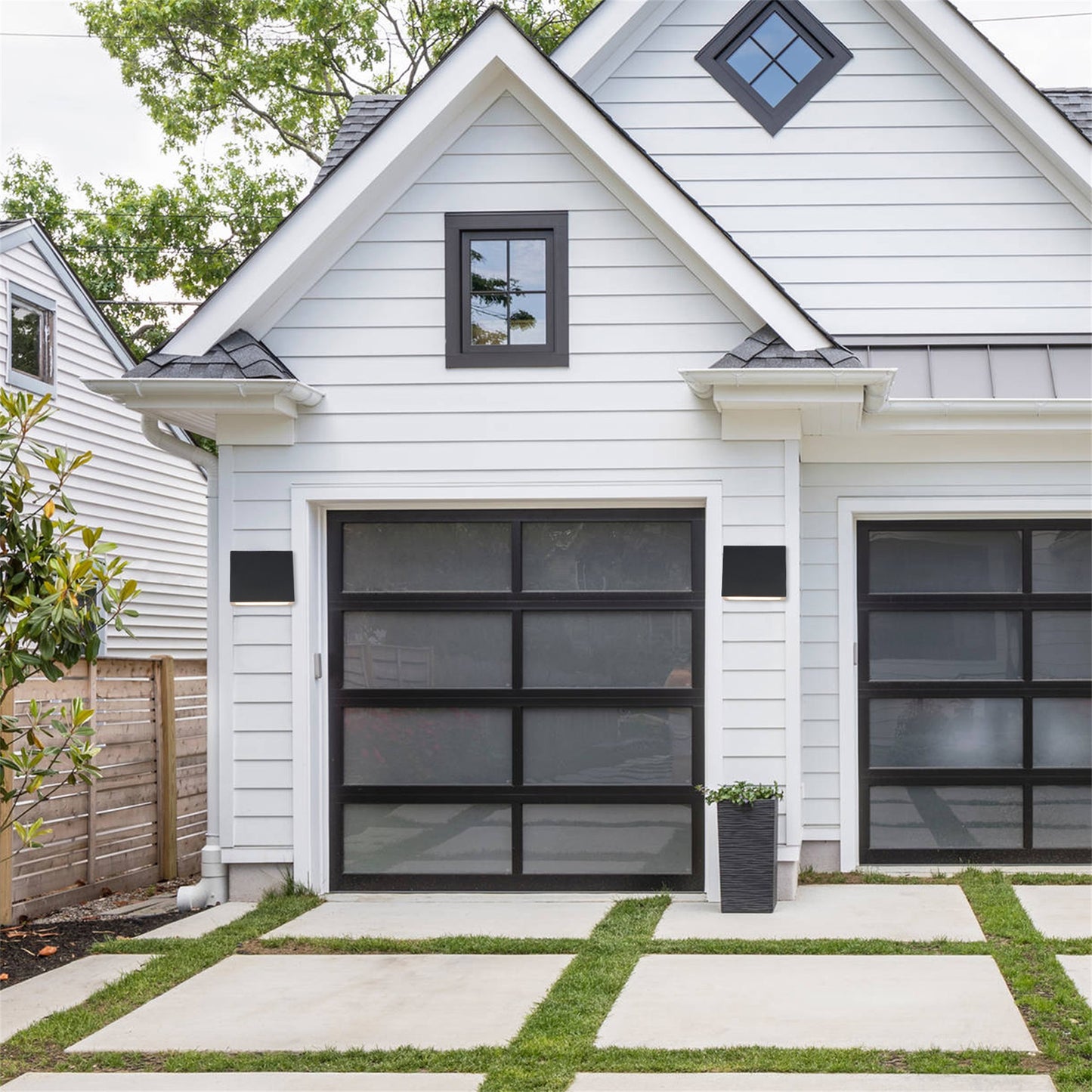 15W LED Outdoor Wall Light - Waterproof Matte Black